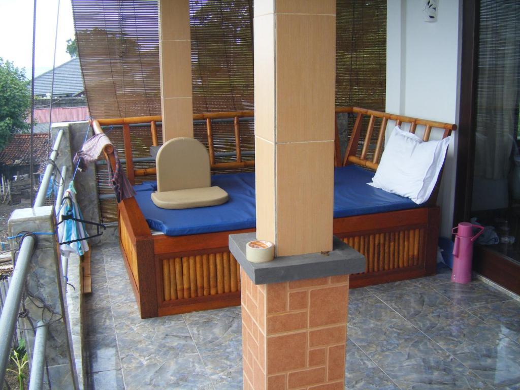 Bubu Racok Homestay Amed  Phòng bức ảnh